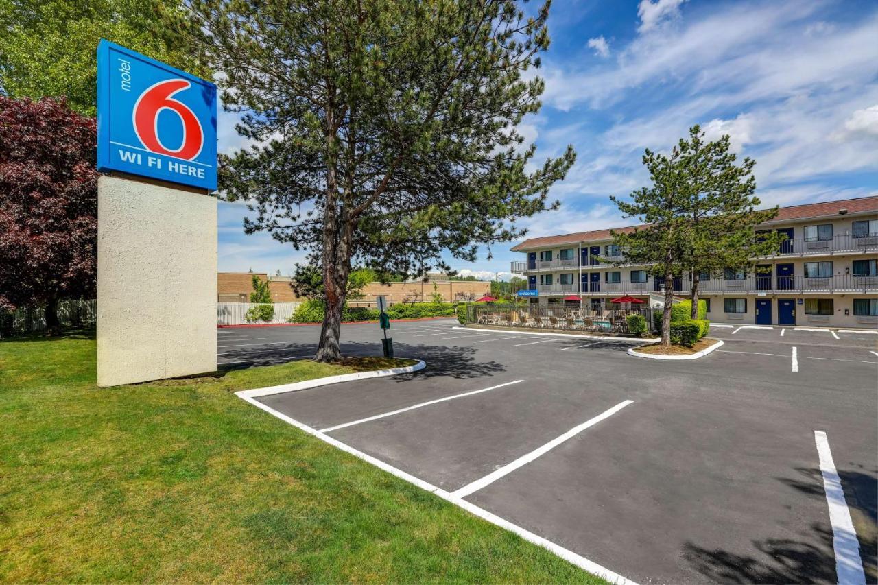 Motel 6-Kirkland, Wa - North Къркланд Екстериор снимка