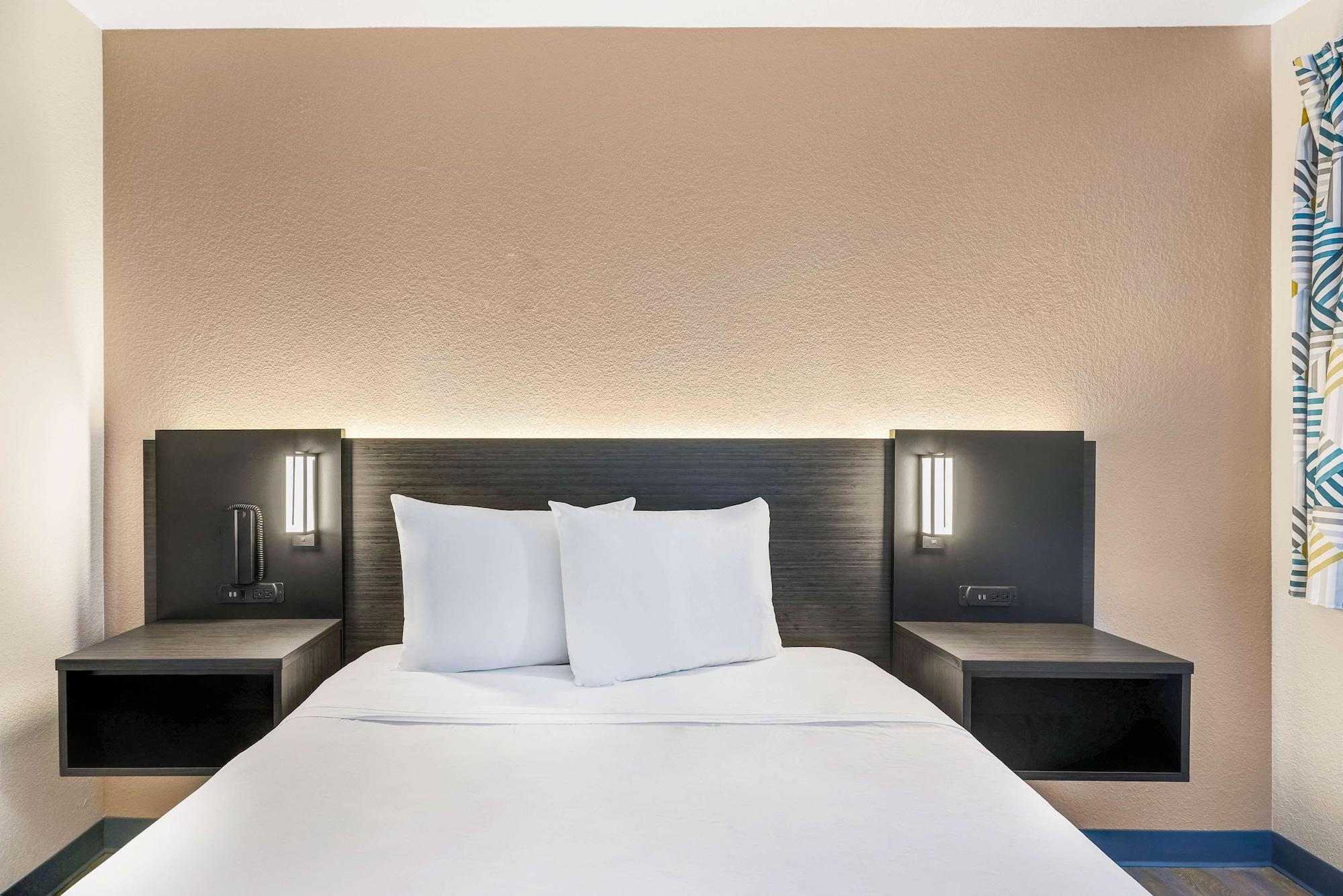 Motel 6-Kirkland, Wa - North Къркланд Екстериор снимка