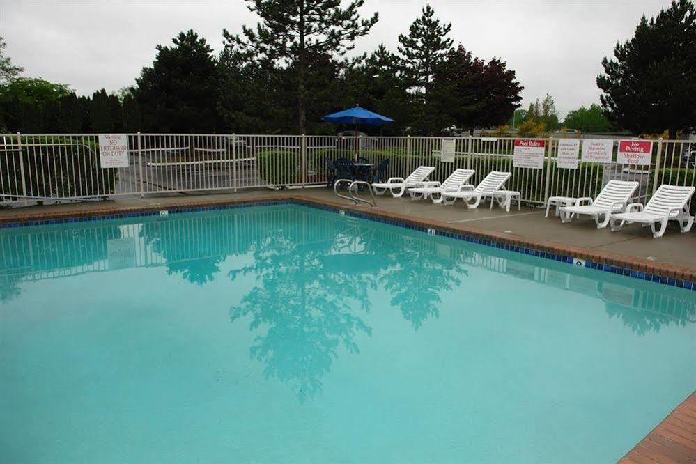 Motel 6-Kirkland, Wa - North Къркланд Екстериор снимка